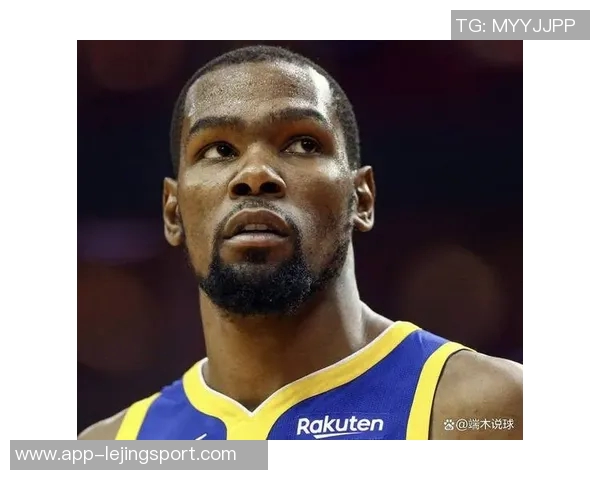 杜兰特庆祝31000分成就感谢支持者将继续追求更高目标 杜兰特庆祝31000分成就感谢支持者将继续追求更高目标