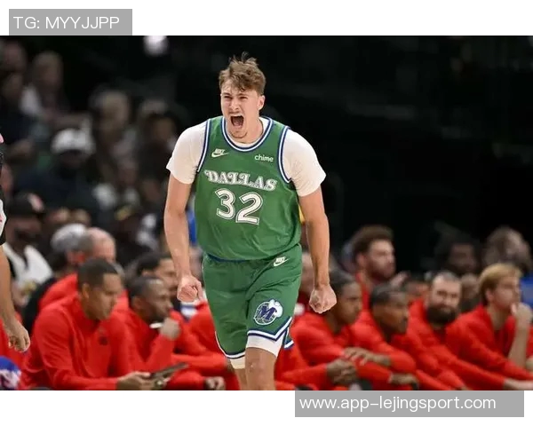 小卡复出首战迎胜利全场表现亮眼贡献21分6篮板5助攻2抢断