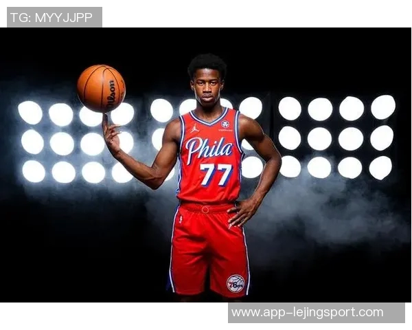 艾顿回忆与埃奇库姆的成长历程期待他在赛场上的精彩表现 艾顿回忆与埃奇库姆的成长历程期待他在赛场上的精彩表现