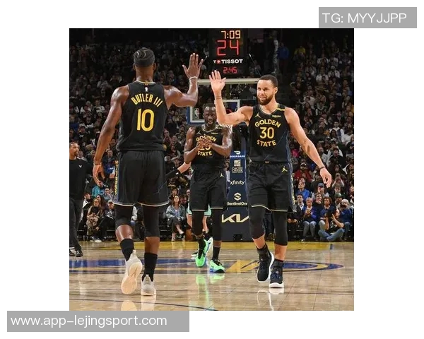 勇士战胜灰熊库里追梦波杰姆斯基喜登胜利海报封面