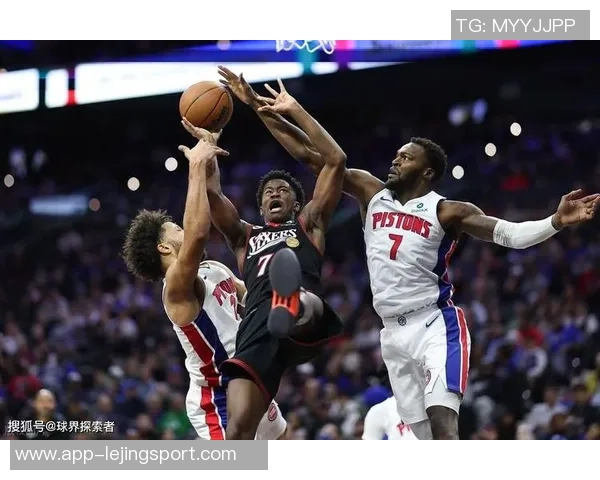 小帝博纳临危受命五记血帽助76人逆转19分展现王者风范