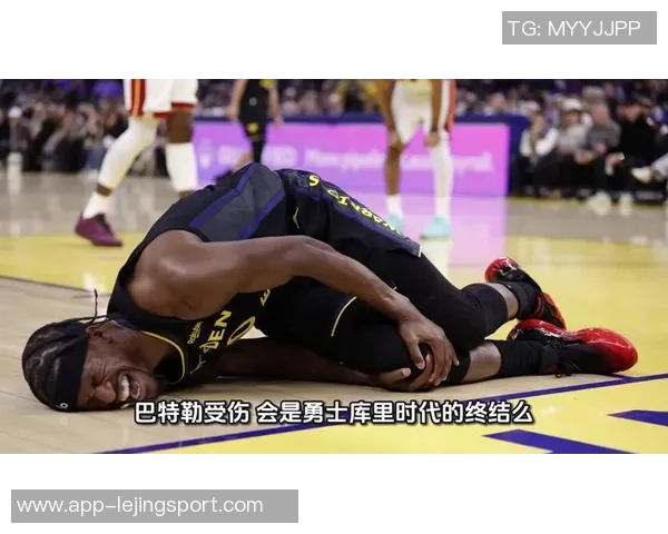 损友行为引发争议巴特勒罚球遭坑瞬间疑惑不解原地愣神 损友行为引发争议巴特勒罚球遭坑瞬间疑惑不解原地愣神